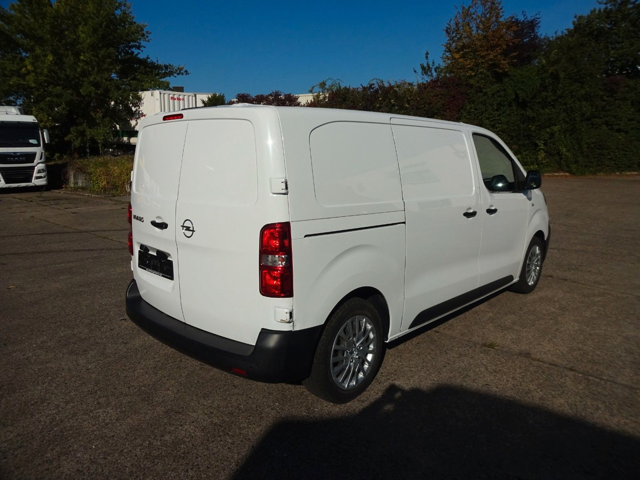 Små varebil Opel Vivaro Kasten L1H1, Klima, PDC,: billede 7 Små varebil Opel Vivaro Kasten L1H1, Klima, PDC,: billede 7