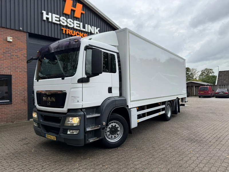 MAN TGS 26.320 Koffer Stuuras AHK 2500KG LBW 580.347KM! NL Truck - Lastbil varevogn: billede 1 MAN TGS 26.320 Koffer Stuuras AHK 2500KG LBW 580.347KM! NL Truck - Lastbil varevogn: billede 1