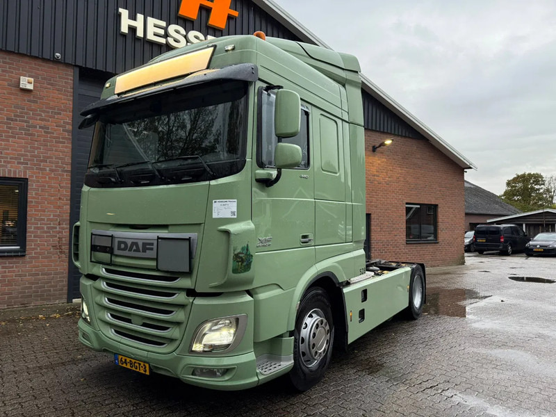DAF XF 440 6X2 FTP Space Cab Standairco NL Truck - Trækker: billede 1 DAF XF 440 6X2 FTP Space Cab Standairco NL Truck - Trækker: billede 1