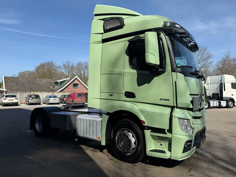 Mercedes-Benz Actros 1936 4X2 Streamspace Xenon NL Truck - Trækker: billede 2 Mercedes-Benz Actros 1936 4X2 Streamspace Xenon NL Truck - Trækker: billede 2