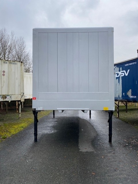 Krone BDF-System 7.450 mm lang, LACK NEU in weißaluminium - Veksellad til varevogne: billede 4 Krone BDF-System 7.450 mm lang, LACK NEU in weißaluminium - Veksellad til varevogne: billede 4