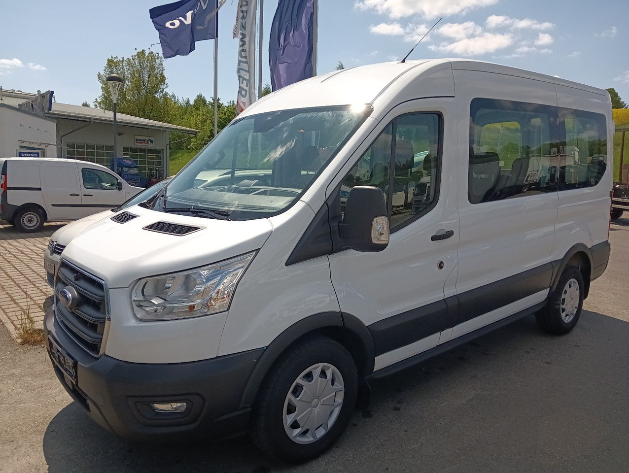 Leje en  Ford Transit Kombi 350 L2 Trend 9-Sitzer 2xHeizung/Kl Ford Transit Kombi 350 L2 Trend 9-Sitzer 2xHeizung/Kl: billede 26