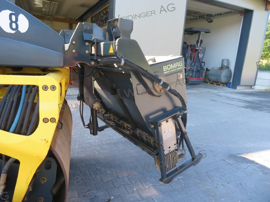 Bomag BS 150 - Sand-/ Saltspreder: billede 2 Bomag BS 150 - Sand-/ Saltspreder: billede 2