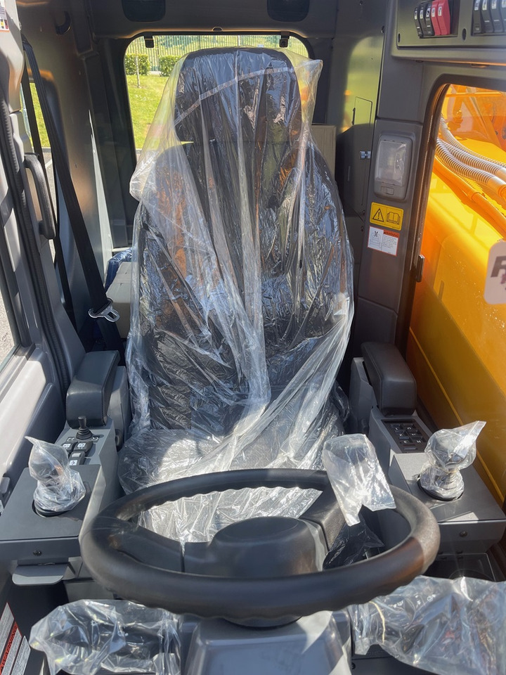 Ny Mobilkran KATO CR-130Rv - 13 Ton Crane - Joystick Control & Stage V Engine: billede 14