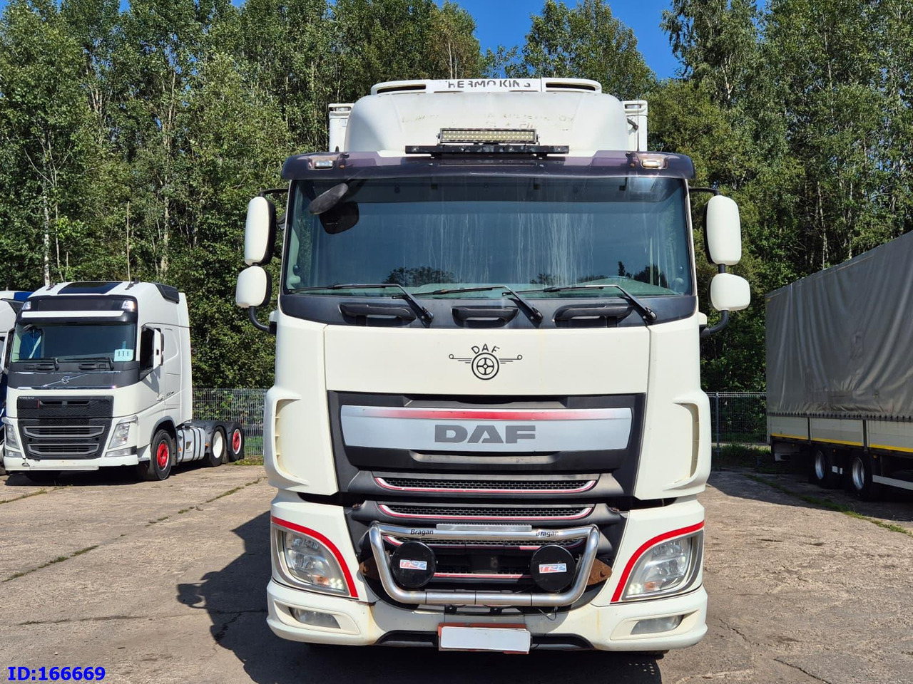 DAF XF 106.460 FAR 6X2 Euro6 - Kølevogn lastbil: billede 2 DAF XF 106.460 FAR 6X2 Euro6 - Kølevogn lastbil: billede 2