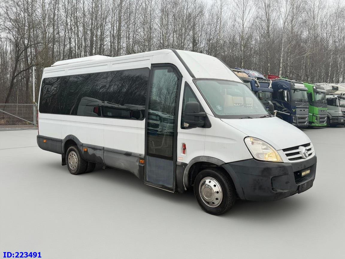 IVECO Daily Strada 17-seater Euro5 - Turistbus: billede 4 IVECO Daily Strada 17-seater Euro5 - Turistbus: billede 4