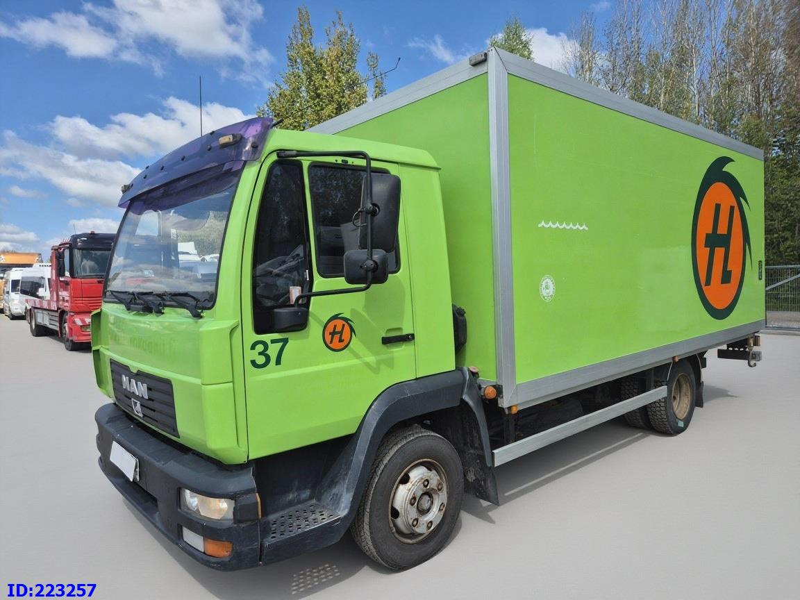 MAN LE 8.150 Manual 139tkm ONLY - Lastbil varevogn: billede 1 MAN LE 8.150 Manual 139tkm ONLY - Lastbil varevogn: billede 1