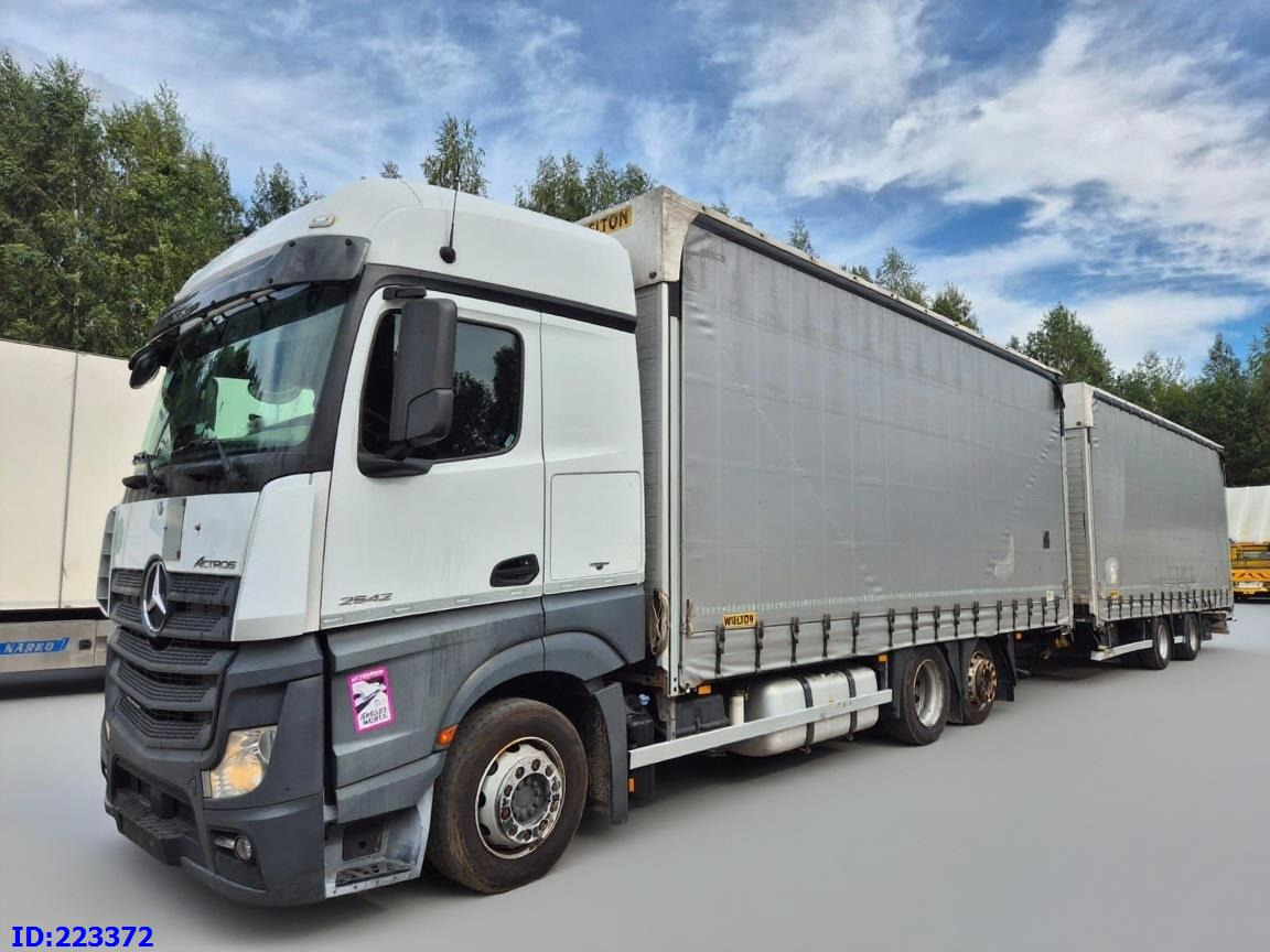 MERCEDES-BENZ Actros 2542 6x2 Euro6 + Wielton trailer - Lastbil med presenning: billede 1 MERCEDES-BENZ Actros 2542 6x2 Euro6 + Wielton trailer - Lastbil med presenning: billede 1