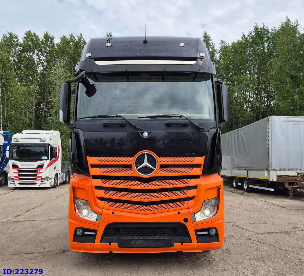 MERCEDES-BENZ Actros 3563 8×4 ( Steering axle) - Lastbil chassis: billede 2 MERCEDES-BENZ Actros 3563 8×4 ( Steering axle) - Lastbil chassis: billede 2