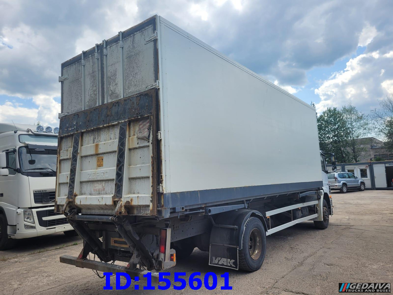 MERCEDES-BENZ Axor 1828 Manual - Isotermisk lastbil: billede 5 MERCEDES-BENZ Axor 1828 Manual - Isotermisk lastbil: billede 5