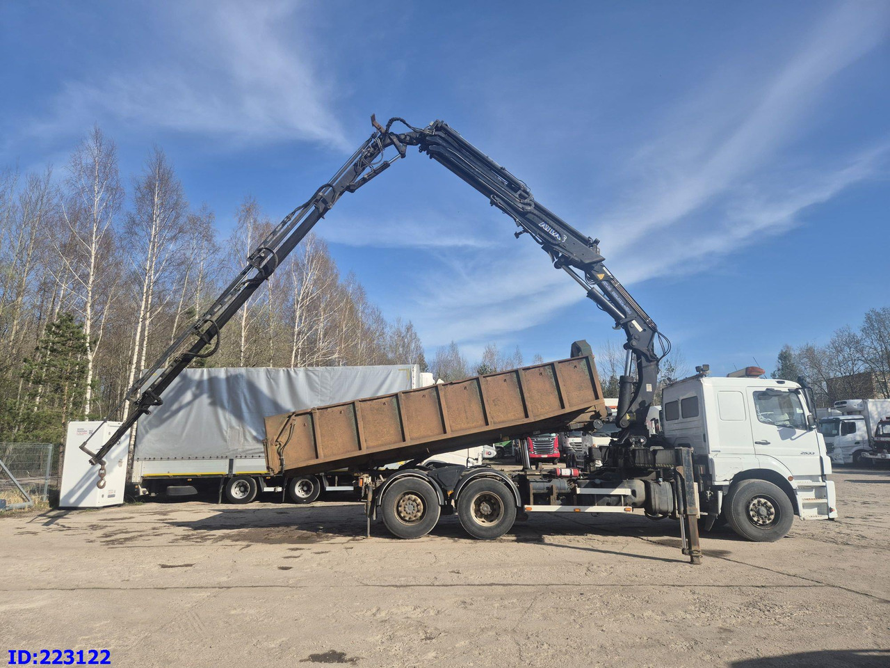 MERCEDES-BENZ Axor 2533 6x2 + Atlas 332.3E Crane - Tipvogn lastbil: billede 5 MERCEDES-BENZ Axor 2533 6x2 + Atlas 332.3E Crane - Tipvogn lastbil: billede 5