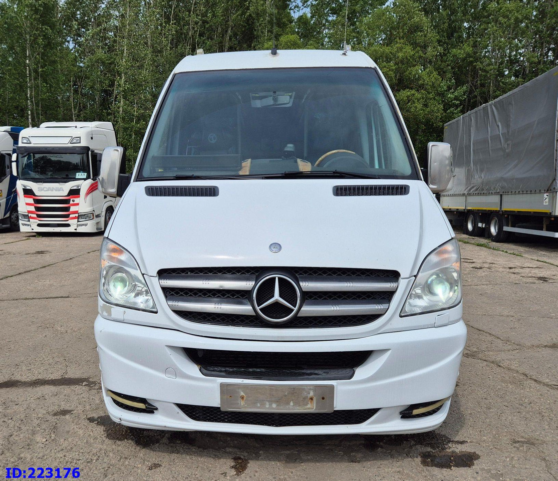 MERCEDES-BENZ Sprinter 519 VIP Luxury - Minibus, Persontransport: billede 2 MERCEDES-BENZ Sprinter 519 VIP Luxury - Minibus, Persontransport: billede 2
