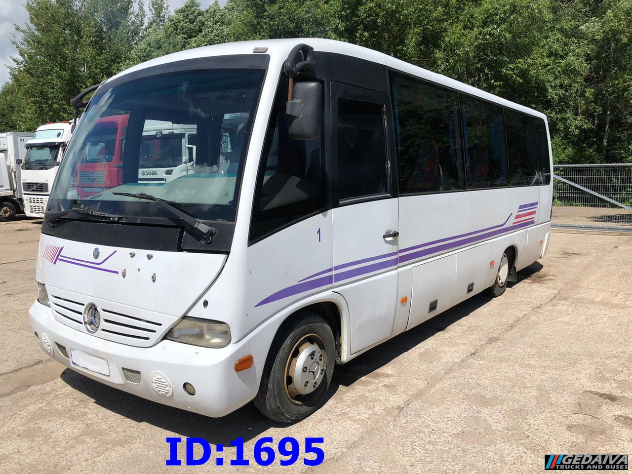 MERCEDES-BENZ Vario Medio 815 30-Seater - Turistbus: billede 4 MERCEDES-BENZ Vario Medio 815 30-Seater - Turistbus: billede 4