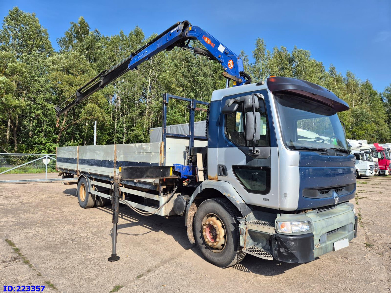 RENAULT Premium 210 4x2 Crane PM - Tømmerbil: billede 2 RENAULT Premium 210 4x2 Crane PM - Tømmerbil: billede 2