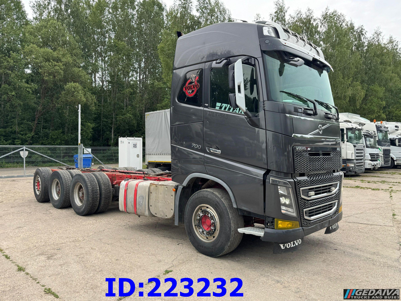 VOLVO FH16 700HP 8X4 Big Axles - Lastbil chassis: billede 4 VOLVO FH16 700HP 8X4 Big Axles - Lastbil chassis: billede 4
