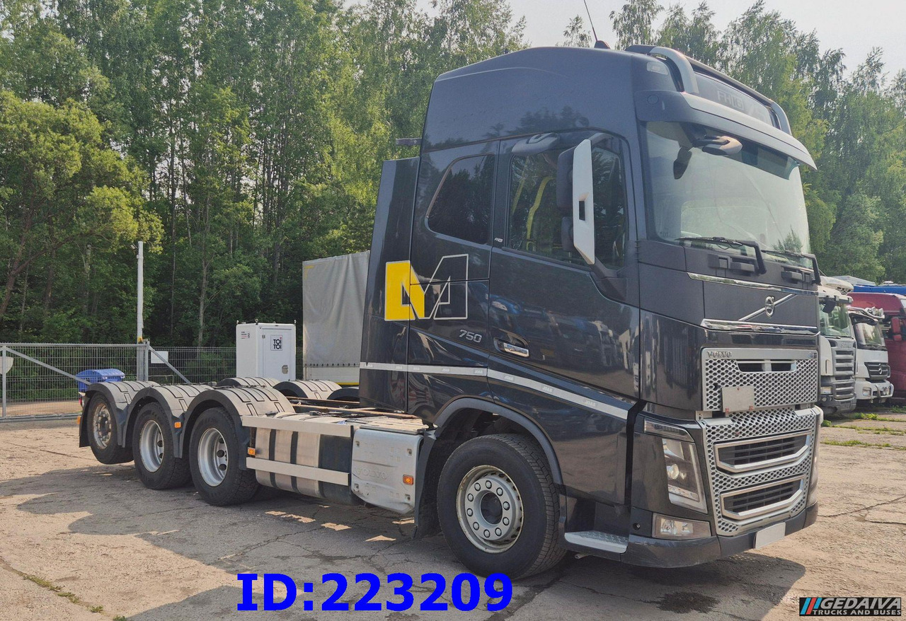 VOLVO FH16 750HP 8x4 Steering axle - Lastbil chassis: billede 1 VOLVO FH16 750HP 8x4 Steering axle - Lastbil chassis: billede 1