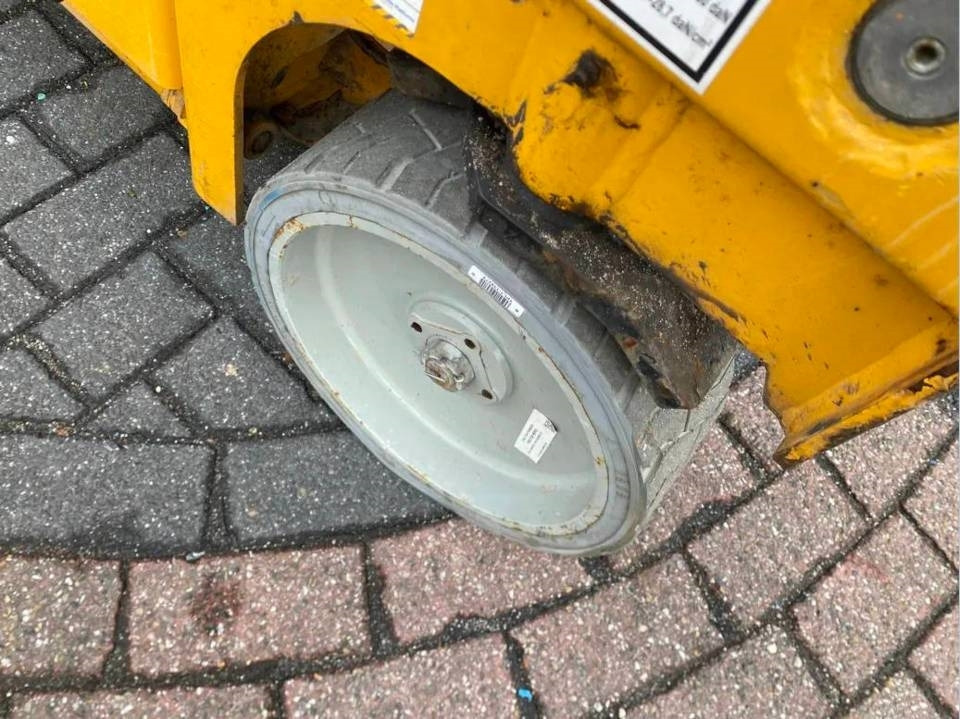 Haulotte Compact 14 - Sakselift: billede 4 Haulotte Compact 14 - Sakselift: billede 4