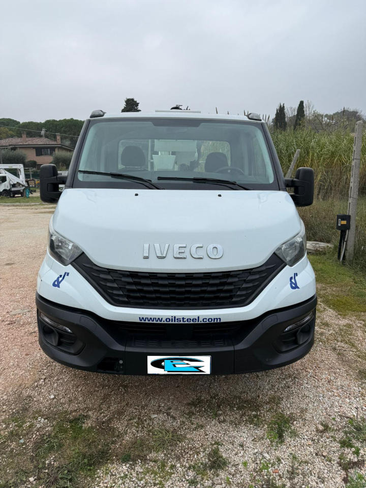 OIL&STEEL 20.10 Plus - Lastbil med mandskabslift: billede 4 OIL&STEEL 20.10 Plus - Lastbil med mandskabslift: billede 4