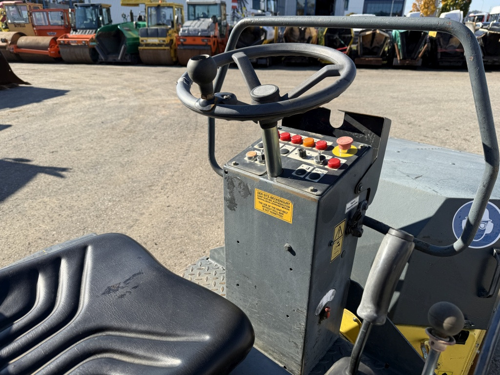 Vejtromle Bomag BW 100 AD-3 (111745): billede 9