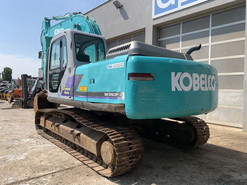 Kobelco SK 250 NLC-6 (109666) - Bæltegravemaskine: billede 4 Kobelco SK 250 NLC-6 (109666) - Bæltegravemaskine: billede 4