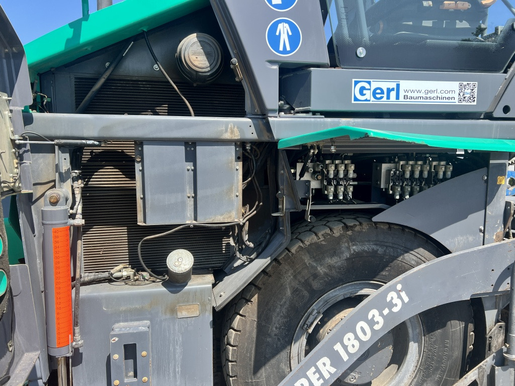 Asfaltudlægger Vögele Super 1803-3i (111572): billede 12 Asfaltudlægger Vögele Super 1803-3i (111572): billede 12