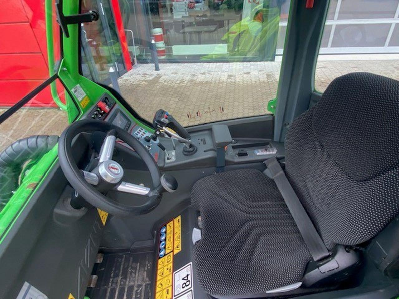 Avant 760i - Gummihjulslæsser: billede 5 Avant 760i - Gummihjulslæsser: billede 5