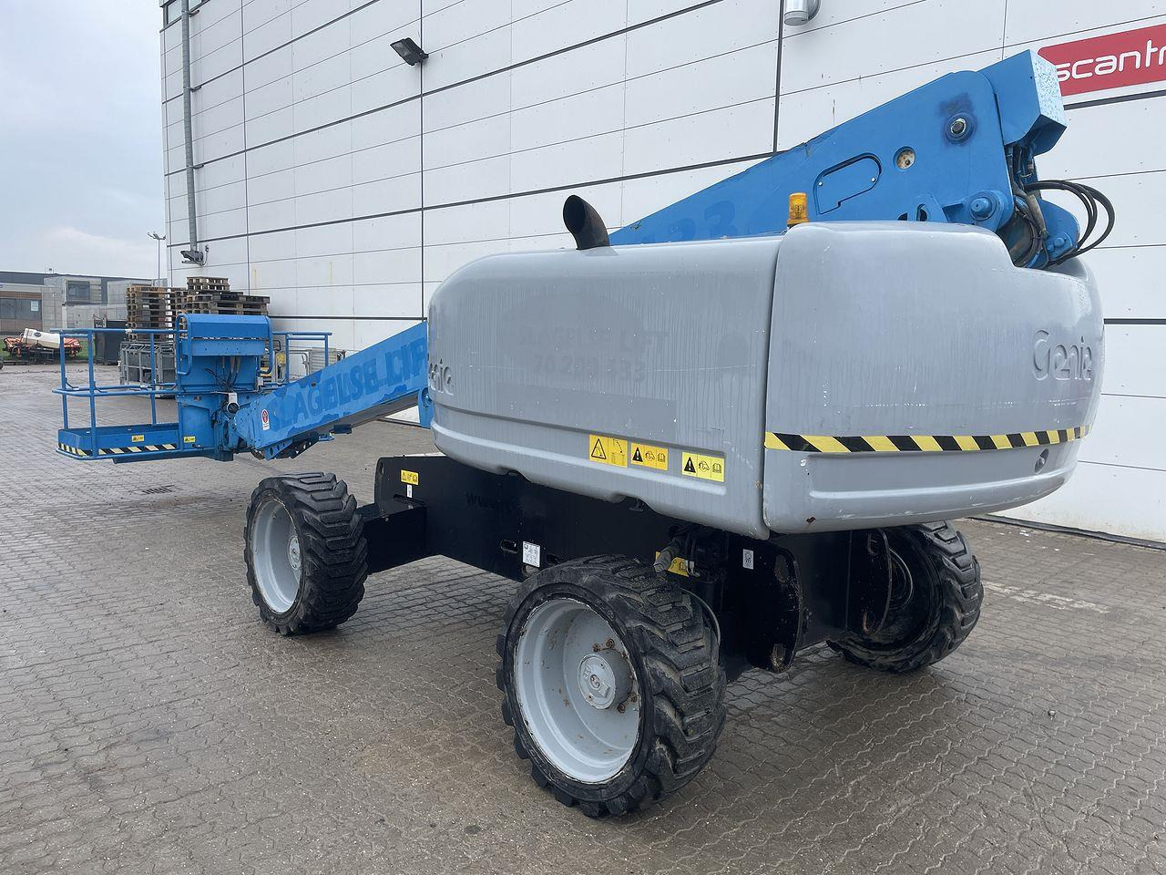 Genie S-60HC - Teleskoplift: billede 2 Genie S-60HC - Teleskoplift: billede 2