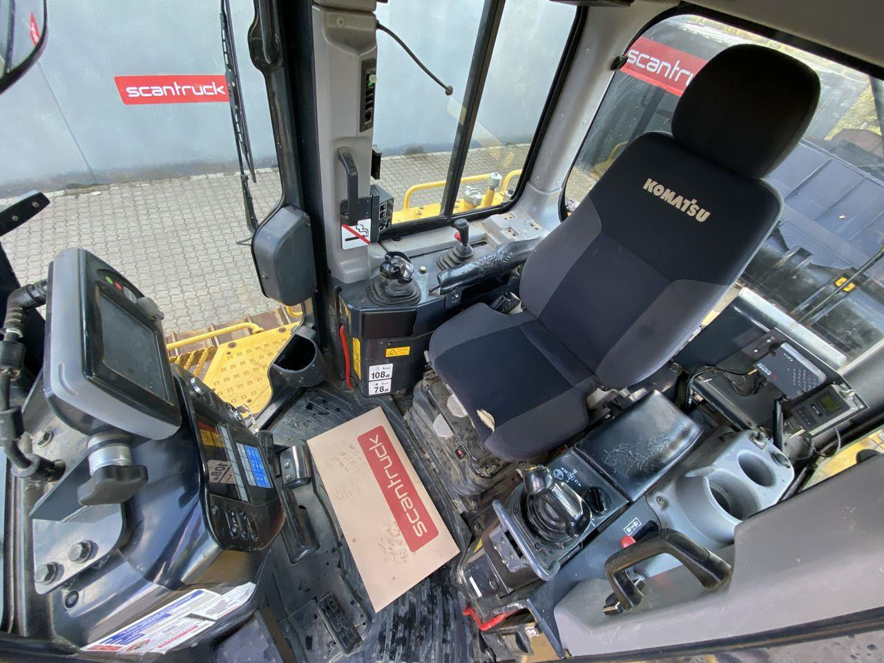 Komatsu D65PXI-18 - Bulldozer: billede 3 Komatsu D65PXI-18 - Bulldozer: billede 3