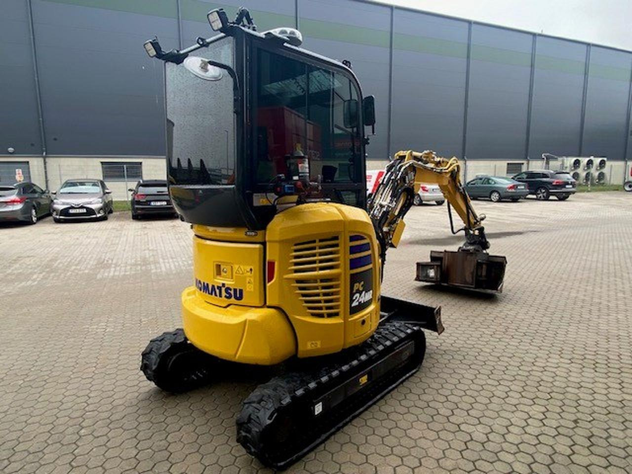 Komatsu PC24MR-5 - Minigravemaskine: billede 3 Komatsu PC24MR-5 - Minigravemaskine: billede 3