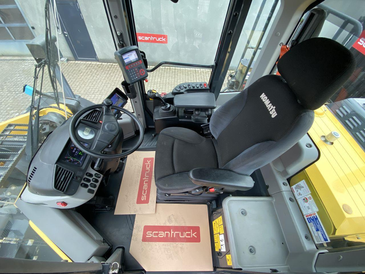 Komatsu WA480-8 - Gummihjulslæsser: billede 3 Komatsu WA480-8 - Gummihjulslæsser: billede 3