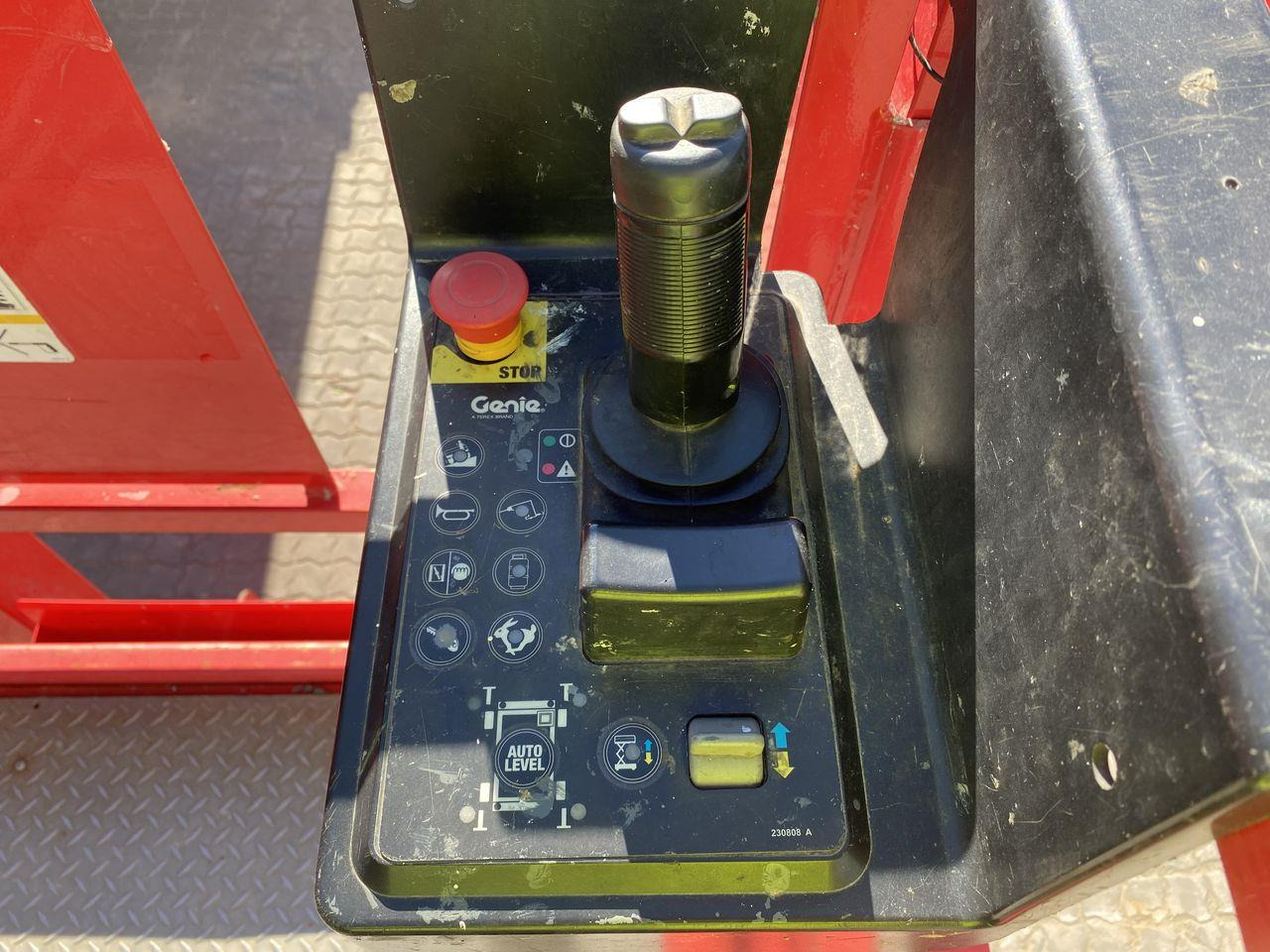 Manitou 120SC - Sakselift: billede 3 Manitou 120SC - Sakselift: billede 3