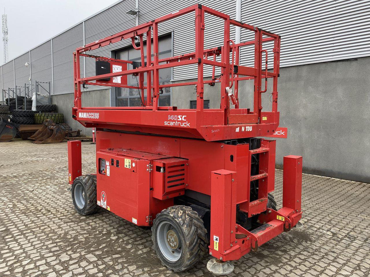 Manitou 140SC - Sakselift: billede 2 Manitou 140SC - Sakselift: billede 2