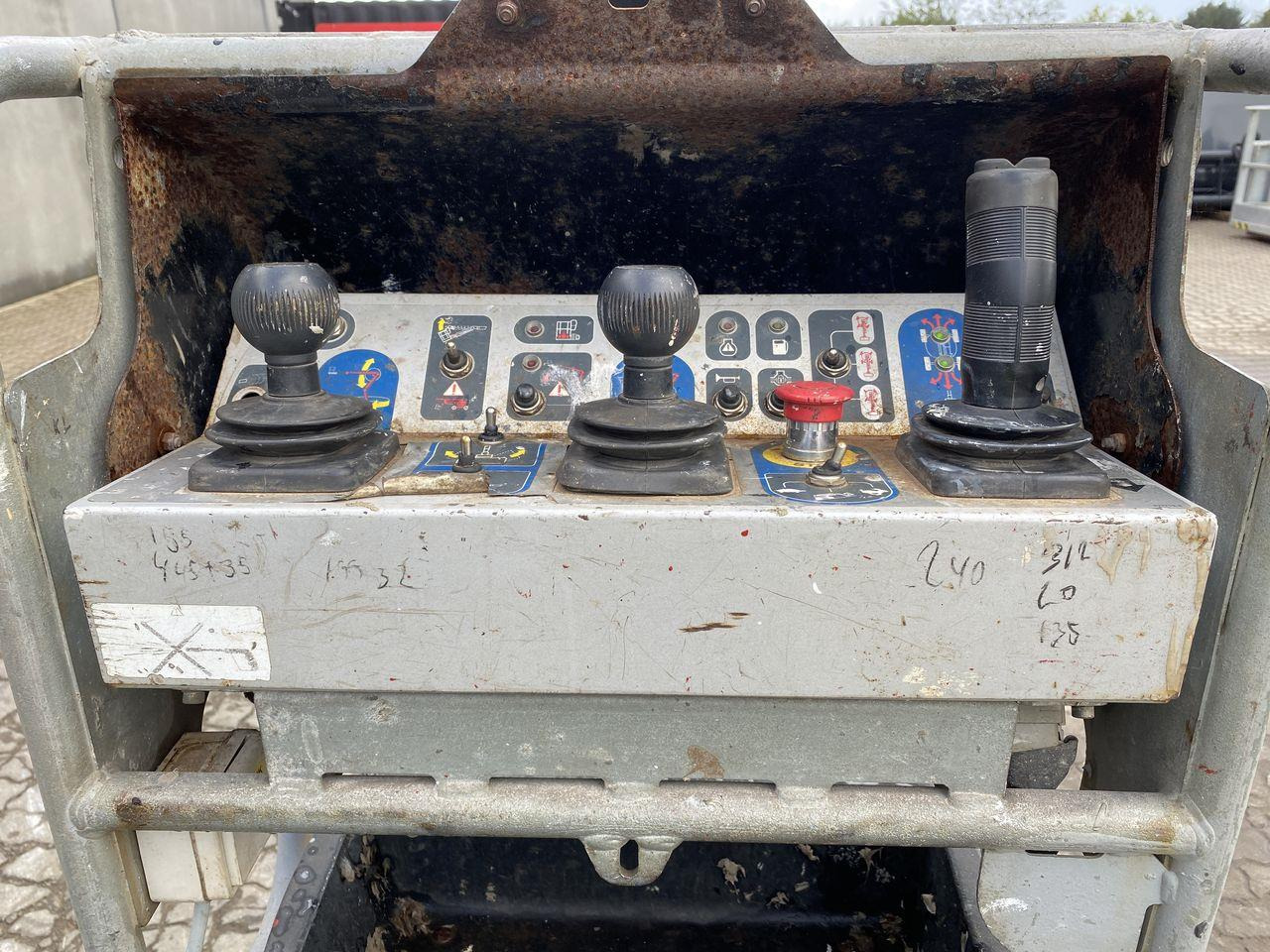 Manitou 200ATJ RC - Bomlift: billede 3 Manitou 200ATJ RC - Bomlift: billede 3