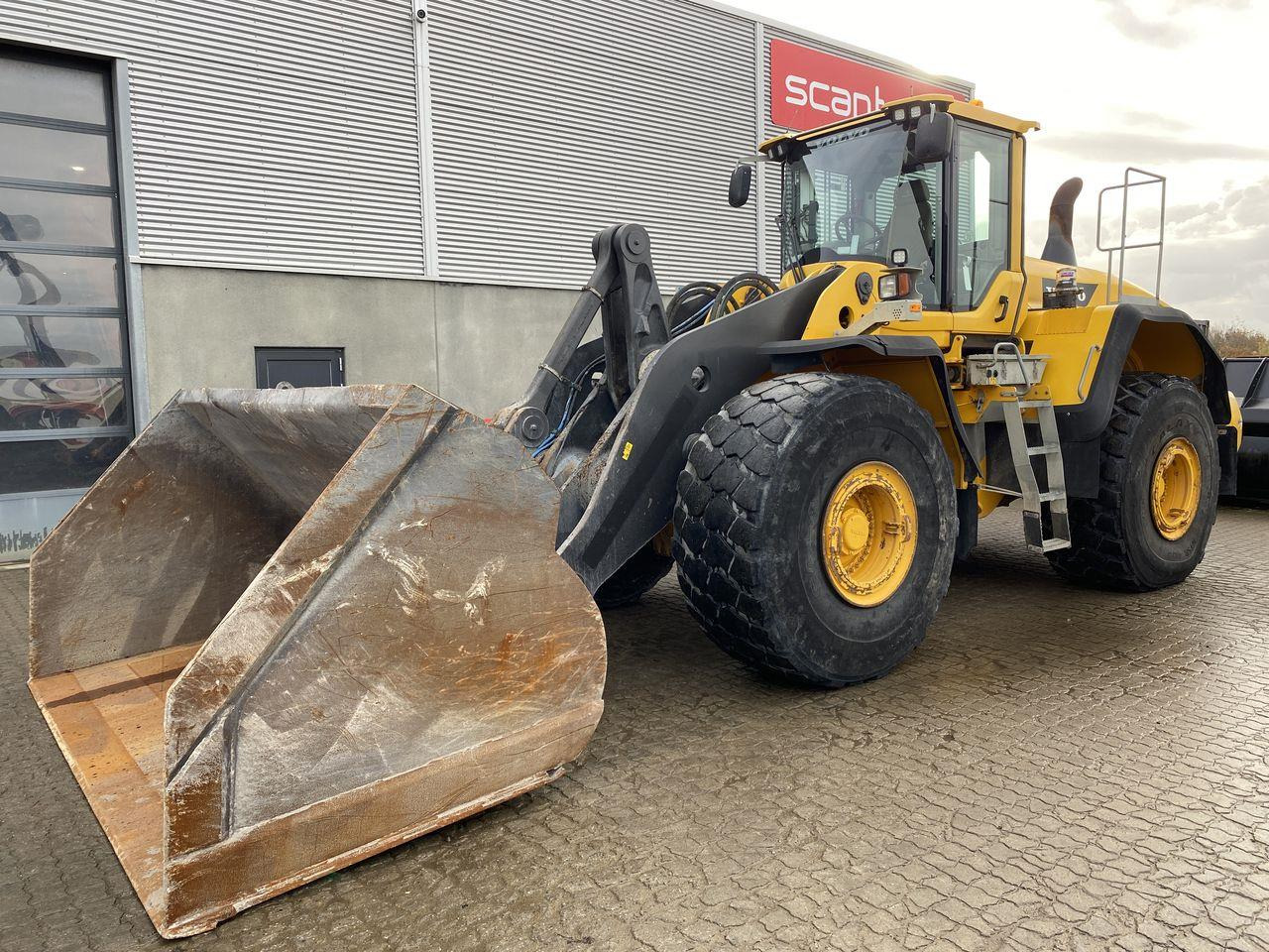Volvo L220G - Gummihjulslæsser: billede 1 Volvo L220G - Gummihjulslæsser: billede 1
