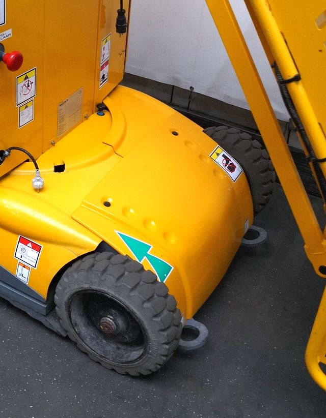 Haulotte Star 10-1 - Søjlelift: billede 4 Haulotte Star 10-1 - Søjlelift: billede 4