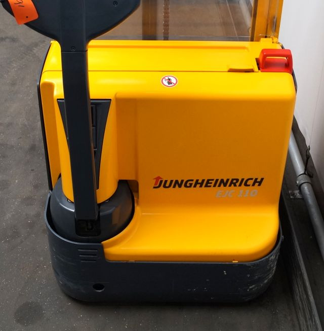 Jungheinrich EJC110 - Stabler: billede 3 Jungheinrich EJC110 - Stabler: billede 3