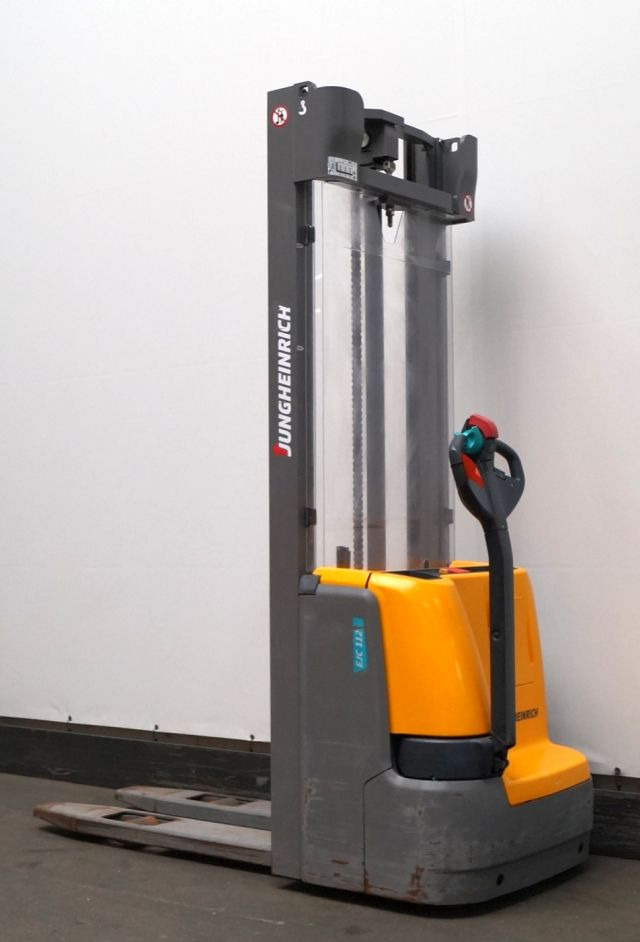 Jungheinrich EJC112 - Stabler: billede 2 Jungheinrich EJC112 - Stabler: billede 2