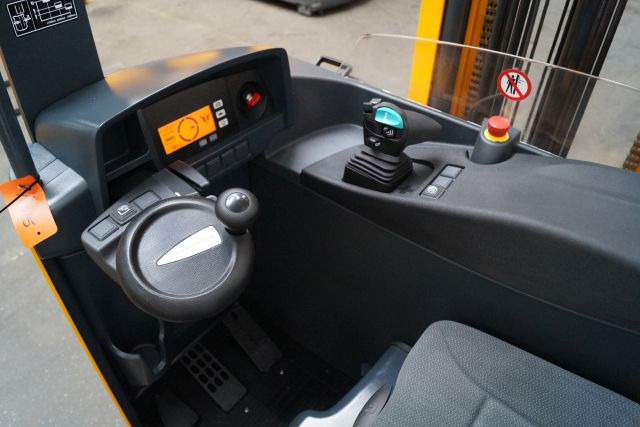 Jungheinrich ETV214 - Reach truck: billede 3 Jungheinrich ETV214 - Reach truck: billede 3
