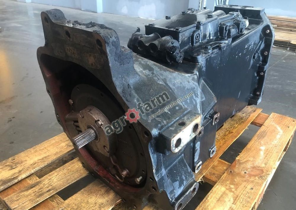 Skrzynia biegów New Holland TS100A 47132498 - Gearkasse: billede 2 Skrzynia biegów New Holland TS100A 47132498 - Gearkasse: billede 2