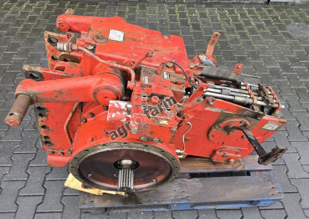 Skrzynia biegów, tylny most Case 1255 XL - Gearkasse: billede 1 Skrzynia biegów, tylny most Case 1255 XL - Gearkasse: billede 1