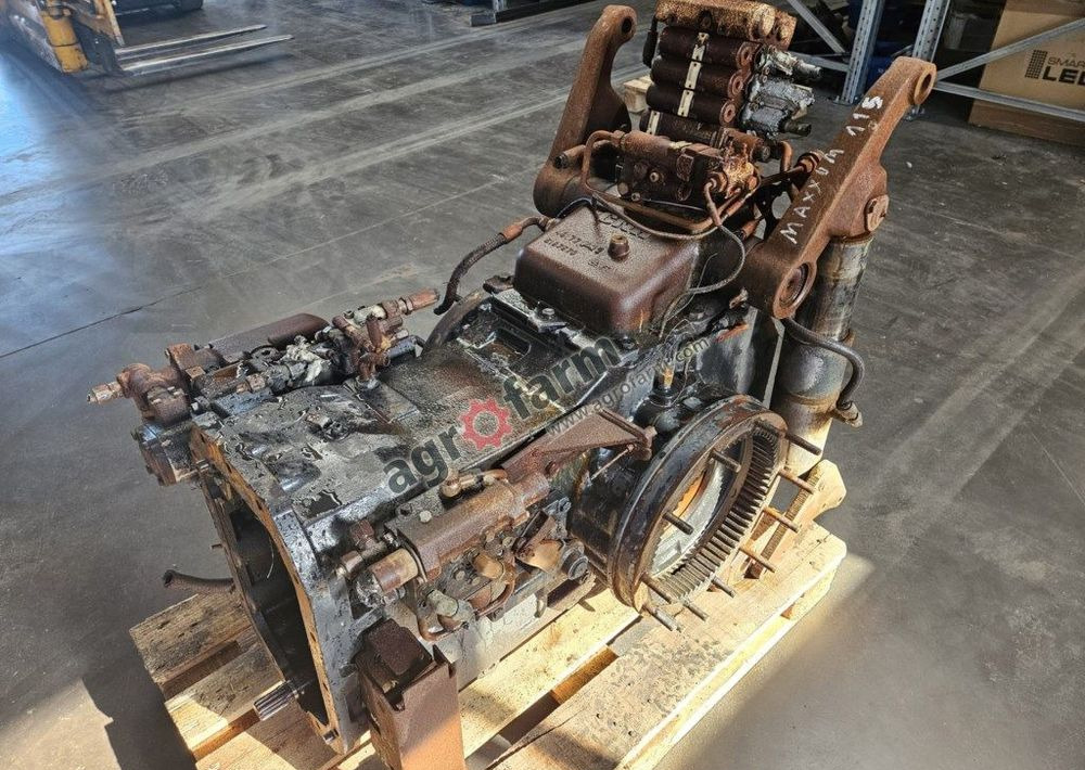 TYLNY MOST CASE MAXXUM 115 44980058 - Gearkasse: billede 1 TYLNY MOST CASE MAXXUM 115 44980058 - Gearkasse: billede 1