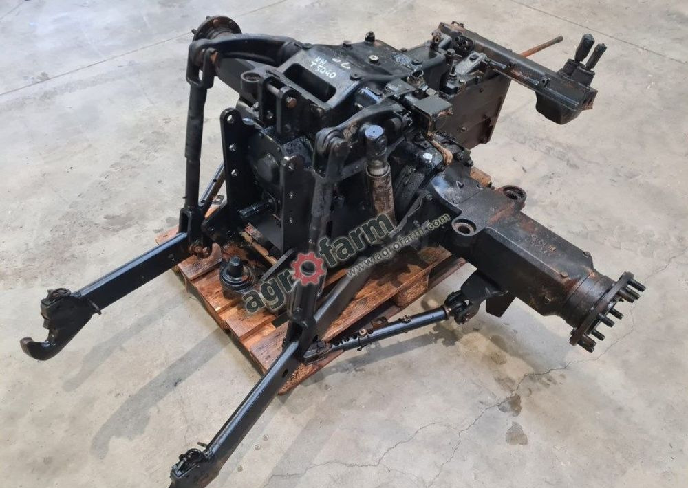 Tylny most New Holland T5040 87700831 - Gearkasse: billede 2 Tylny most New Holland T5040 87700831 - Gearkasse: billede 2