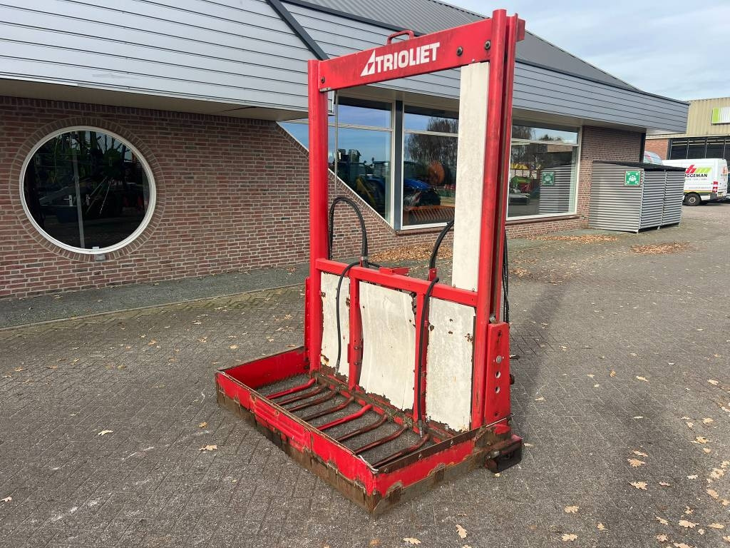Trioliet TU 170 kuilvoersnijder - Udstyr til kvæg: billede 1 Trioliet TU 170 kuilvoersnijder - Udstyr til kvæg: billede 1
