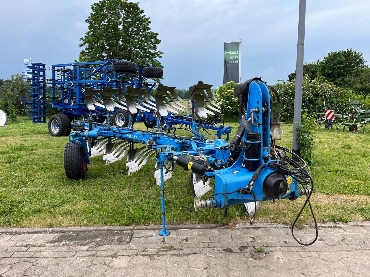 Lemken Juwel 8 V T 5 + 1 L 100 TurnControl - Plov: billede 1 Lemken Juwel 8 V T 5 + 1 L 100 TurnControl - Plov: billede 1