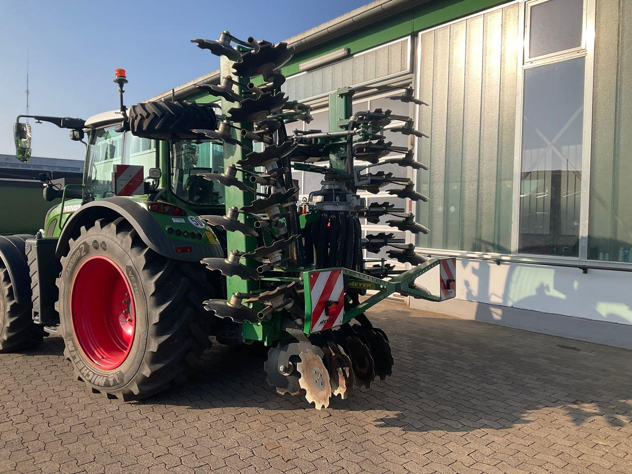 Meyer-Lohne Mixi 600 - Udstyr til gødskning: billede 2 Meyer-Lohne Mixi 600 - Udstyr til gødskning: billede 2