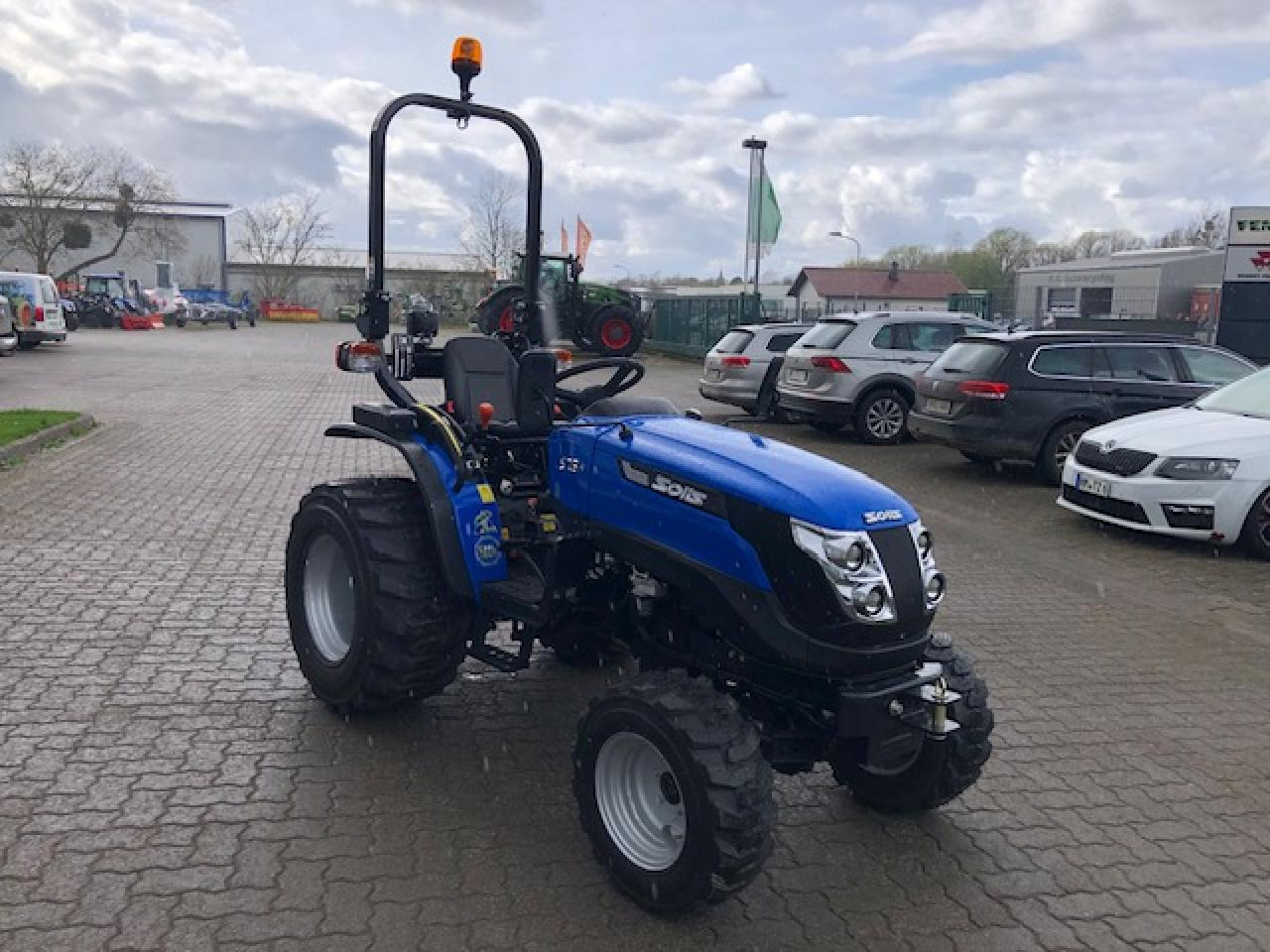 Solis 26 6+2 Seitenschalter - Traktor: billede 3 Solis 26 6+2 Seitenschalter - Traktor: billede 3