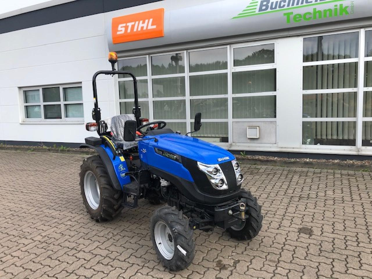 Solis 26 6+2 - Traktor: billede 2 Solis 26 6+2 - Traktor: billede 2