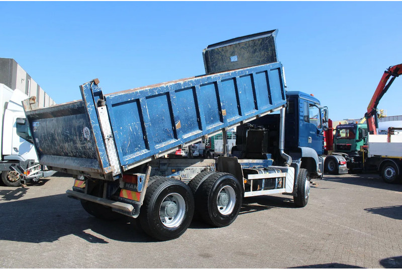 MAN TGA 33.360 + 6X6 + MANUAL - Tipvogn lastbil: billede 3 MAN TGA 33.360 + 6X6 + MANUAL - Tipvogn lastbil: billede 3