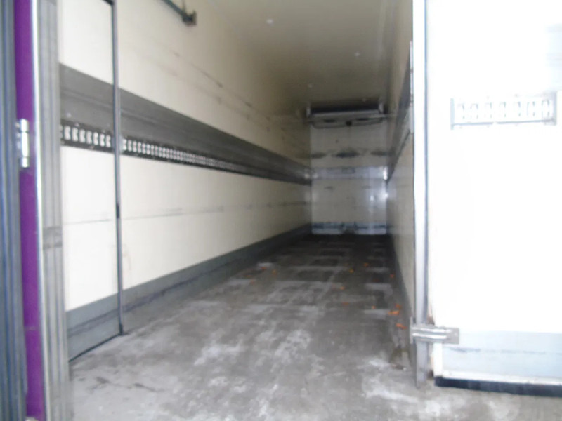 Mercedes-Benz Antos 1924 + EURO 6 + CARRIER 950 MT - Kølevogn lastbil: billede 4 Mercedes-Benz Antos 1924 + EURO 6 + CARRIER 950 MT - Kølevogn lastbil: billede 4