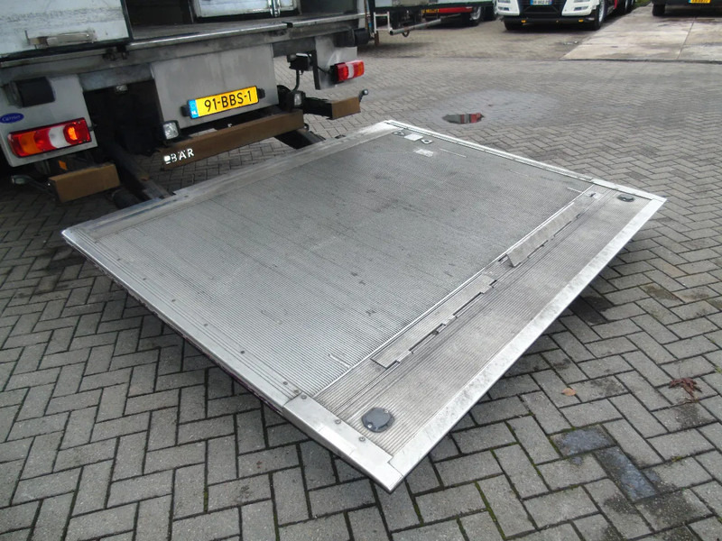 Mercedes-Benz Antos 1924 + EURO 6 + CARRIER 950 MT - Kølevogn lastbil: billede 5 Mercedes-Benz Antos 1924 + EURO 6 + CARRIER 950 MT - Kølevogn lastbil: billede 5